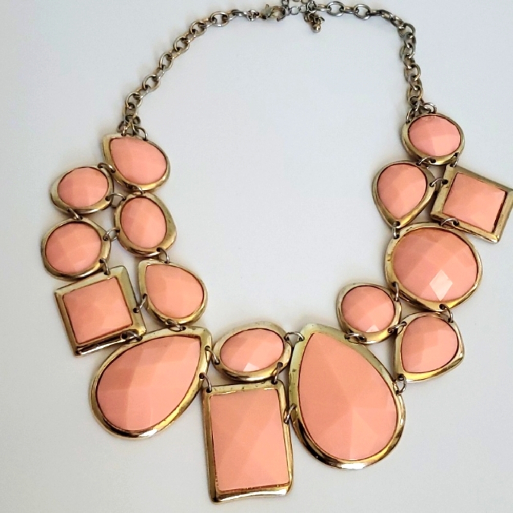 Vtg Y2K Peach and Gold Chunky Statement Bib Necklace - Charlotte Russe